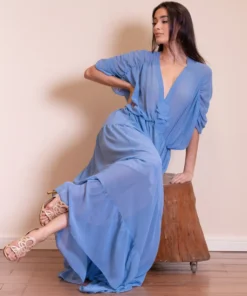 Vestido longo com decote em V e mangas plissadas - azul